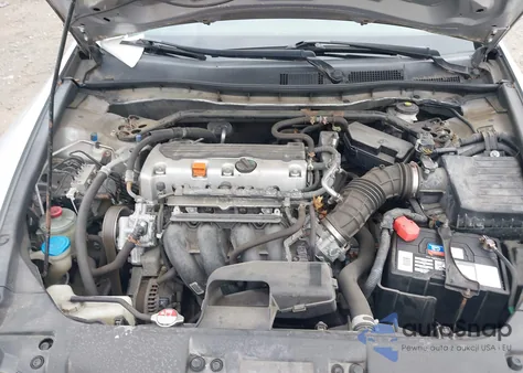 2010 Honda Accord 2.4 Ex-L from USA, damaged, VIN 1HGCP2F8XAA024708